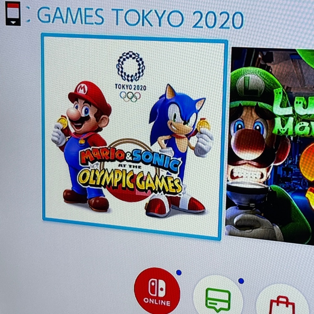 Nintendo Mario & Sonic at the Olympic Games switch game & 2 bowers toys - Picture 3 of 14